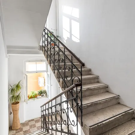 Apartment Coziness In The Center