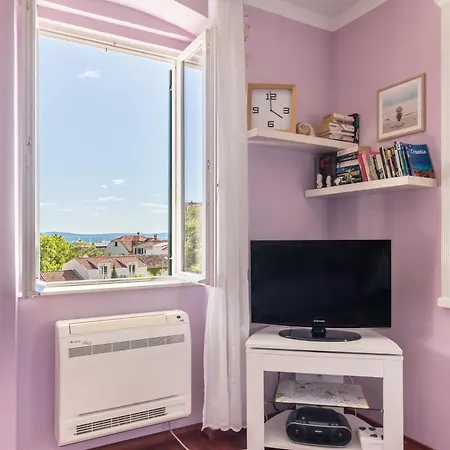 Coziness In The Center